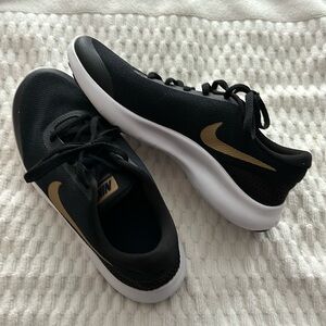 Nike Women Flex